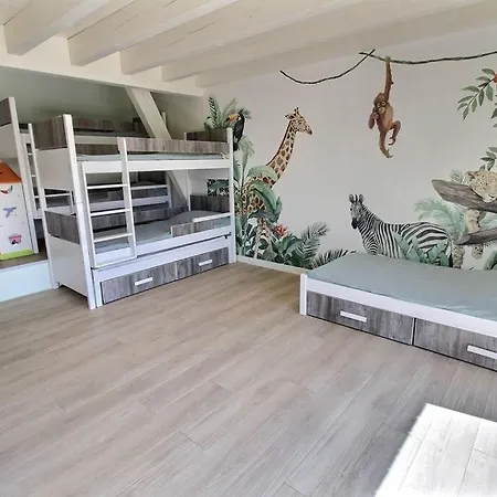 A Pieds - Climatisee Piscine 卡布勒通